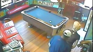 J'ai trouvé une vidéo sur mon téléphone d'un voyage de pêche en mars avec ma bien-aimée fille vierge porn