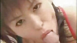 Les touristes pornos vierge russes n'ont honte de personne sur la plage