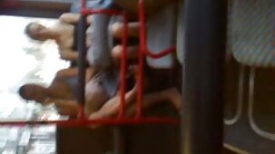 Les filles réagissent au sexe hard film porno filles vierges