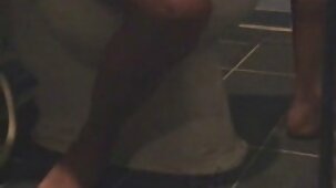 Nouvel porn viarge an étudiant ivre