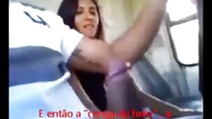 Il se vante de la tétine video de sexe vierge qu'il a emportée avec lui à la mer