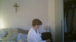 Mon copain à la fête porn viarge me regarde le tromper avec son meilleur ami