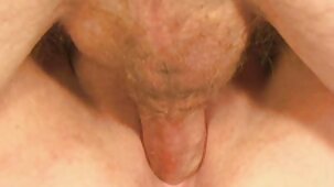 Tanya ne s'attendait pas à ça porno vierge arabe de la part de son demi-frère