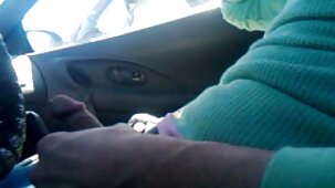 Jeune xxx video vierge couple ivre presque baisé dans le métro