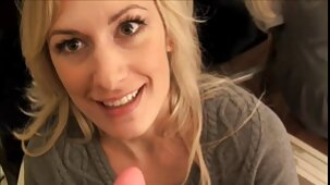 Elle veut que je xnxx vierge jouisse dans son cul